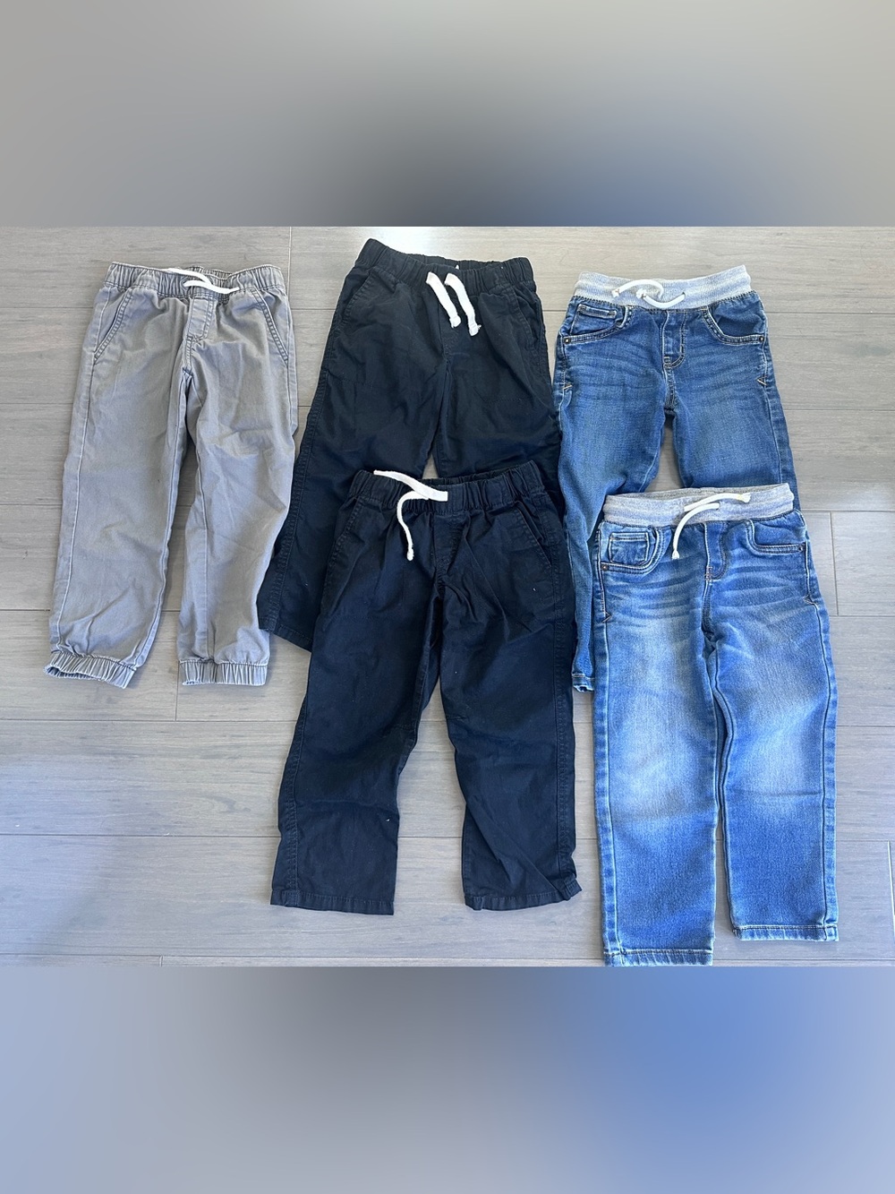Lot of 5 Toddler Boys Cat & Jack Size 4 & 4T Joggers and Jeans